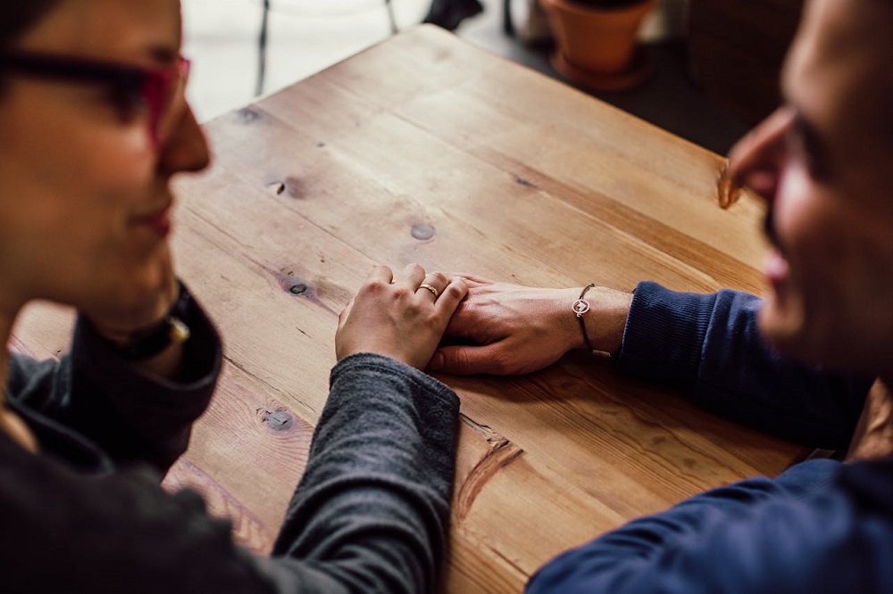 How To Rebuild & Regain Trust in a Relationship